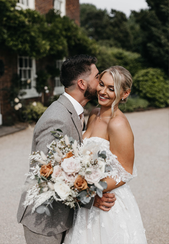 Mary and Sam Wedding Flowers