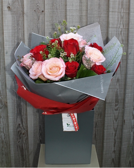 Picture of Ruby Rose Bouquet 
