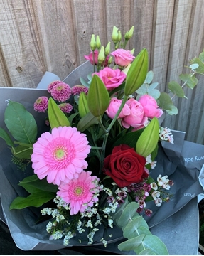 Picture of Signature Love Bouquet 