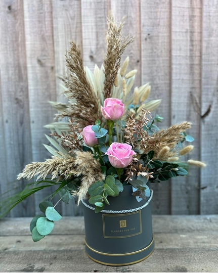 Picture of Dried Floral & Heidi Rose Hatbox