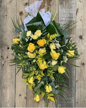 Picture of Yellow Rose Sheaf Style Spray 