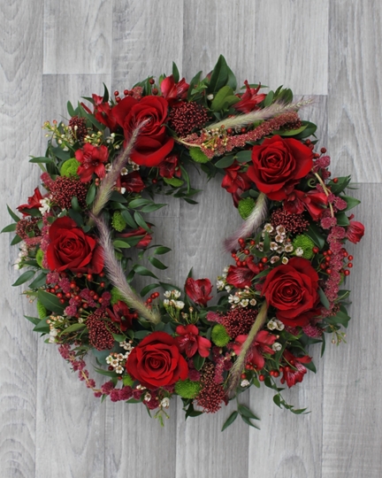 Picture of Mixed Wreath - Red