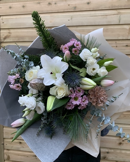 Picture of Blitzen Aqua Bouquet 