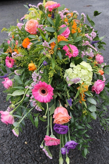 Picture of Vibrant Casket Spray 5ft
