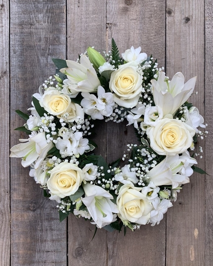 Picture of Rose and Lily Wreath - White