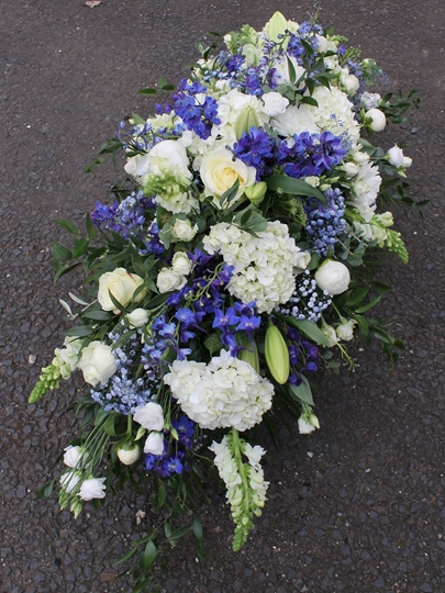 Picture of Blue & White Casket Spray £250
