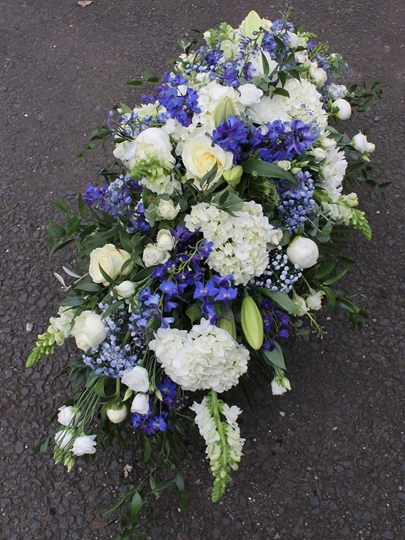 Picture of Blue & White Casket Spray £400