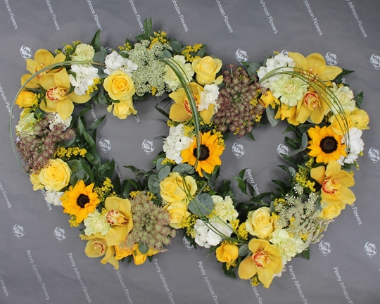 Picture of Double Heart Tribute - Yellow