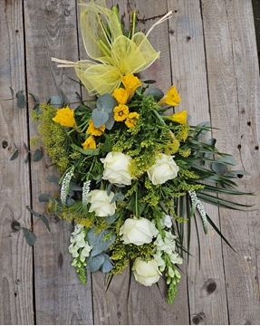 Picture of Sheaf - Ivory and Yellow 