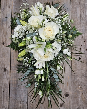 Picture of Rose Lily Lisianthus Spray 