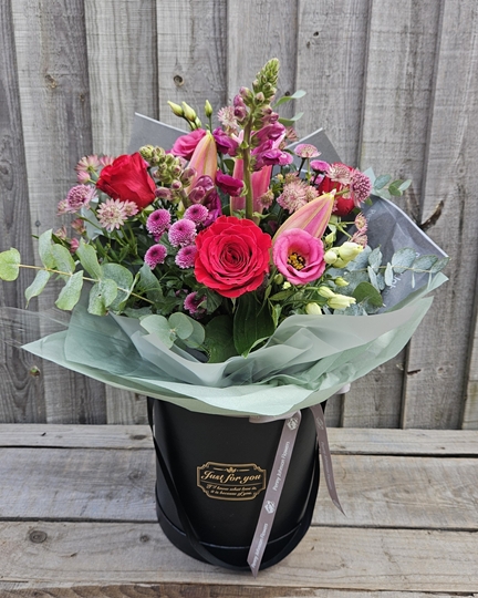 Picture of Luxury Valentine's Hatbox £70