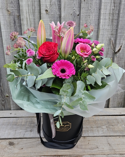 Picture of Luxury Valentine's Hatbox £55