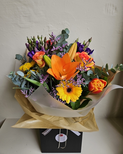 Picture of Sue Bouquet