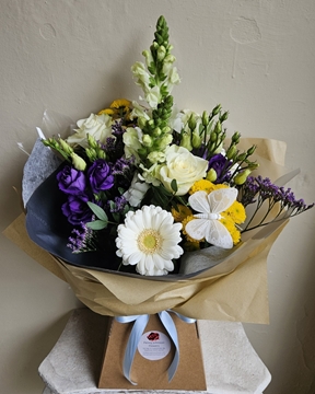 Picture of James Bouquet