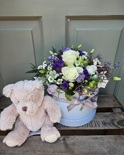 Picture of Lush Lilac Hatbox 
