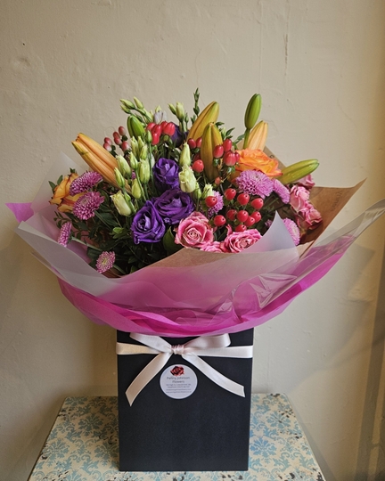 Picture of Autumnal Vibrant Bouquet