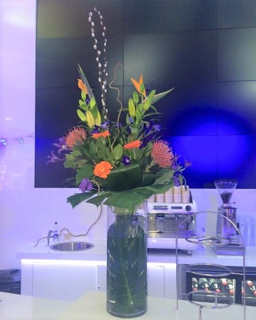 Contemporary Vase Display For IGT At ICE Totally Gaming 