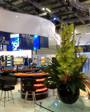 Orchid Gold Fish Bowl Display For ICE Totally Gaming Excel