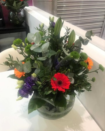 Lily, Gerbera & Lisianthus Vase Display For ICE Totally Gaming Excel