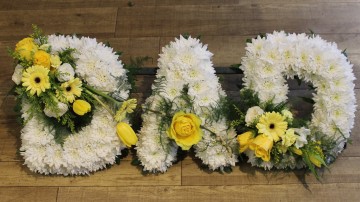 White Based Letters - Yellow And Lemon Sprays 