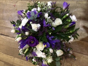 Posy Display - Purple - Ivory - Lilac
