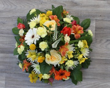 Posy Display - Orange - Lemon - Gold 
