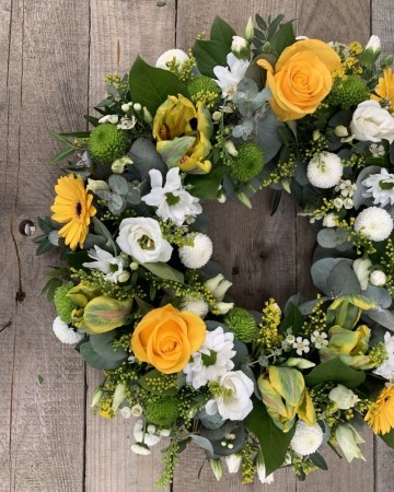 mixed wreath yellow and white flowers 